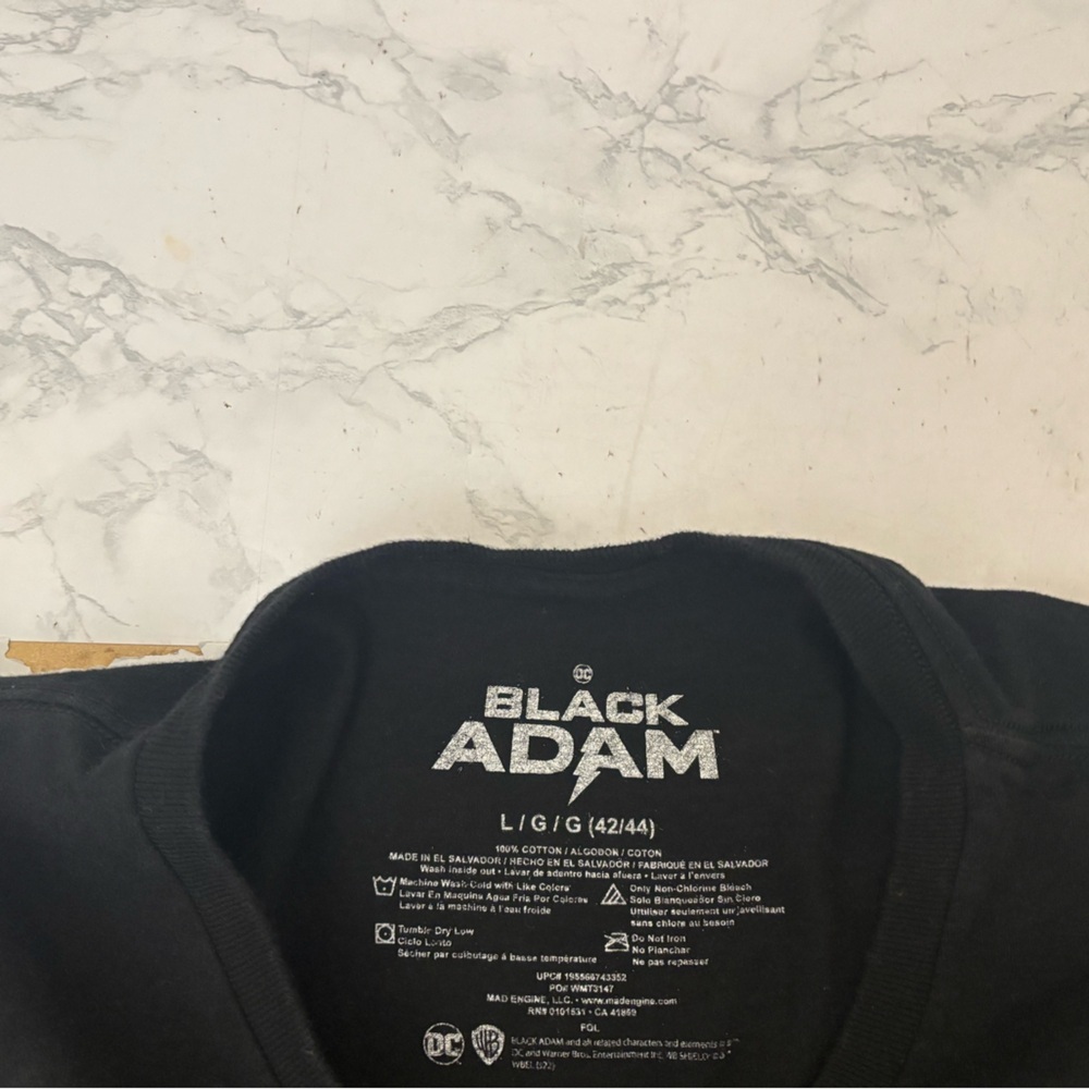 Black Adam Men's Shirt Size L Black Short Sleeve Movie Graphic Tee Mad Engine​ - Picture 5 of 5